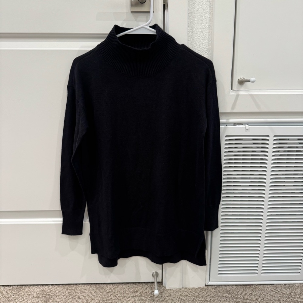 LOFT Black XXSP Turtleneck/Mockneck Sweater